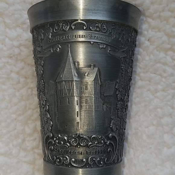 Royal Selangor Pewter tumbler - Picture 3 of 4